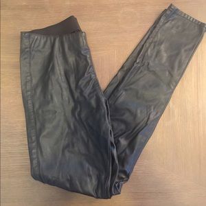 Faux leather leggings